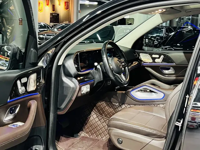 Mercedes-Benz GLE-Class — Фото автомобиля 4