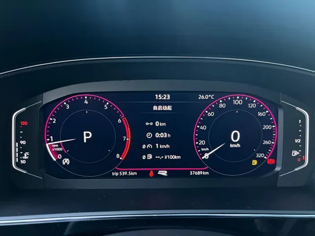 Volkswagen Passat — Фото автомобиля 7