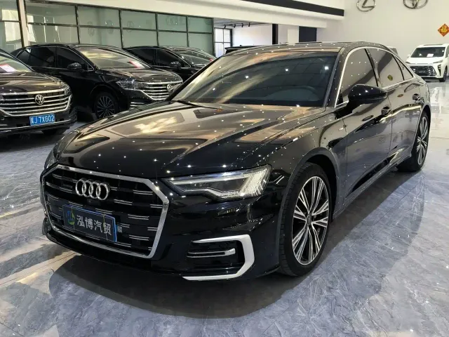 Фотография автомобиля — Audi A6L