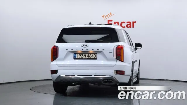 Hyundai Palisade Palisade Дизель 2.2 4WD — Фото автомобиля 4