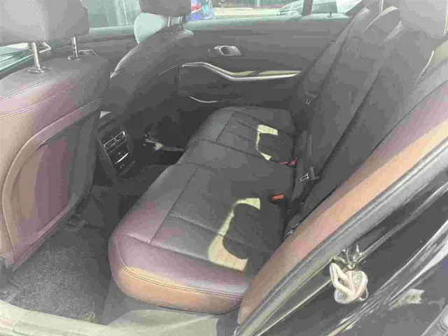 BMW 3 Series — Фото автомобиля 7