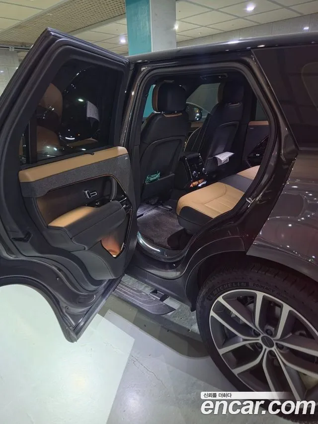 Land Rover Range Rover Sport — Фото автомобиля 18
