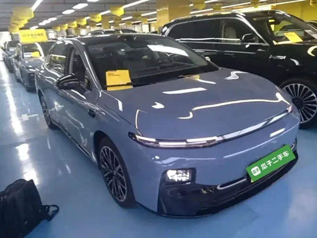 Leapmotor B01 — Фото автомобиля 3
