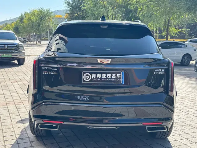 Cadillac XT5 — Фото автомобиля 11