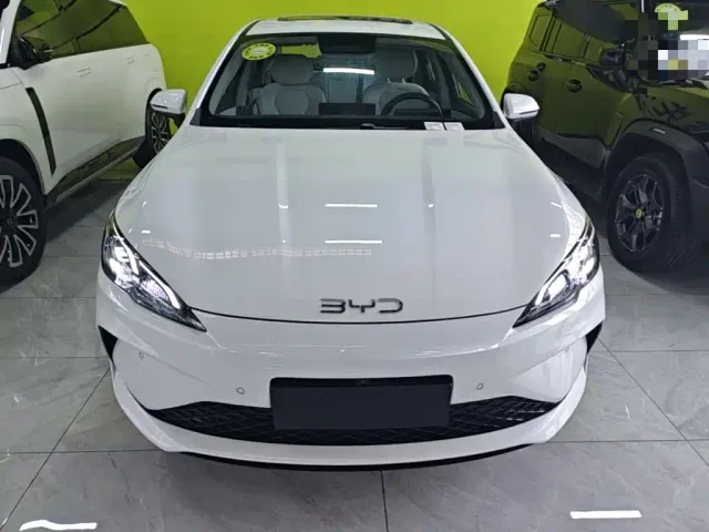 BYD Seal 05 DM-i — Фото автомобиля 2