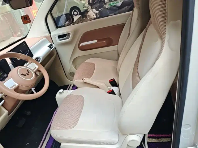 Wuling Hongguang Mini EV — Фото автомобиля 10