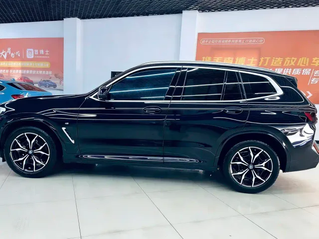 BMW X3 — Фото автомобиля 9