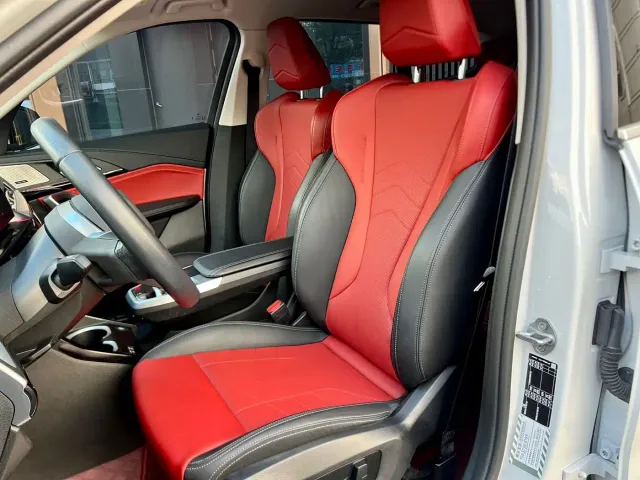 BMW X1 — Фото автомобиля 11