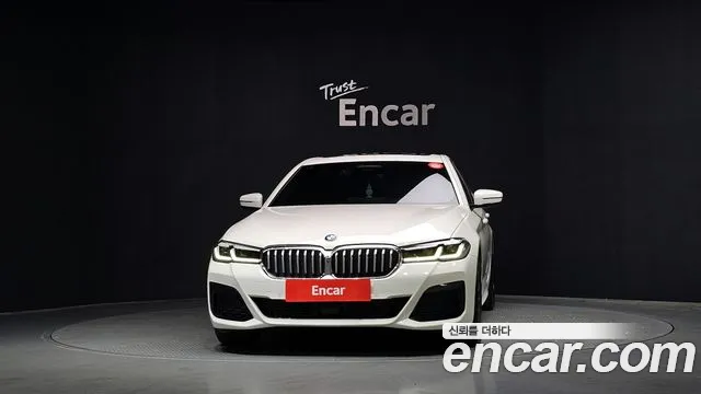 BMW 5-Series 5 серия (G30) 523d M Sport — Фото автомобиля 3