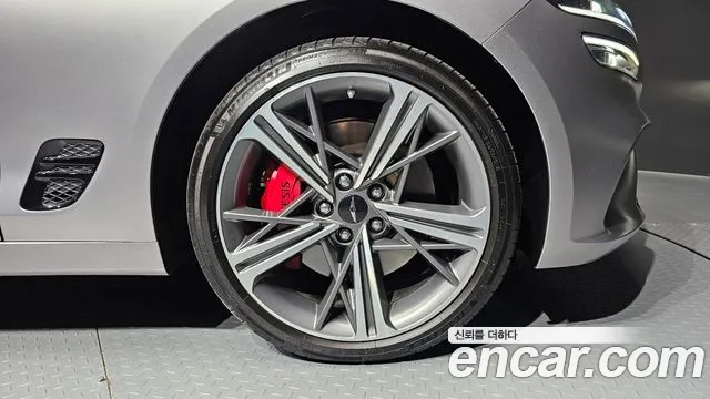 Genesis G70 New — Фото автомобиля 6