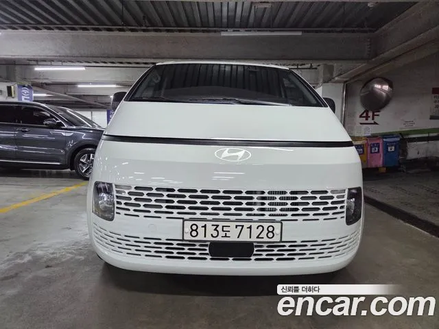 Hyundai Staria Staria Карго 5 мест — Фото автомобиля 3