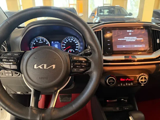 Kia KX1 — Фото автомобиля 20