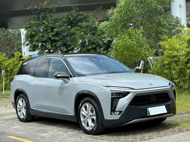 Nio ES8 — Фото автомобиля 5
