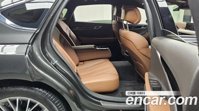 Genesis G80 RG3 — Фото автомобиля 18