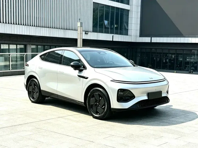 Xpeng G6 — Фото автомобиля 3