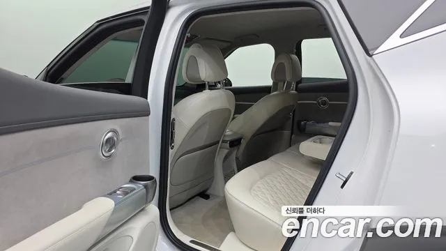 Genesis GV60 — Фото автомобиля 17