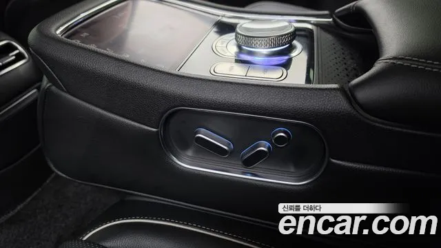 Genesis G90 Бензин 3.5 Turbo 2WD — Фото автомобиля 22