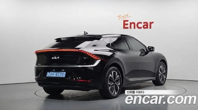 Kia EV6 — Фото автомобиля 2
