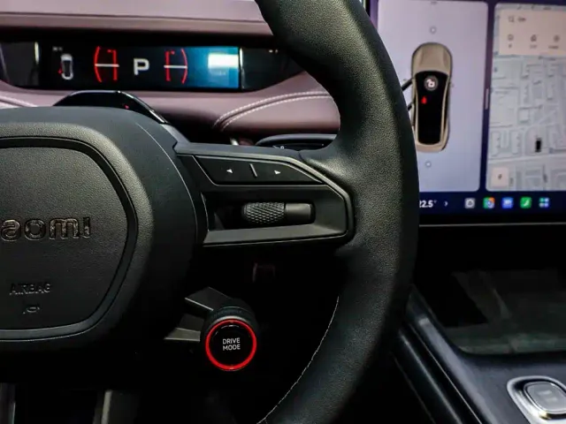Xiaomi SU7 — Фото автомобиля 15