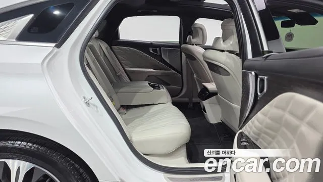 Kia K8 K8 Hybrid — Фото автомобиля 17
