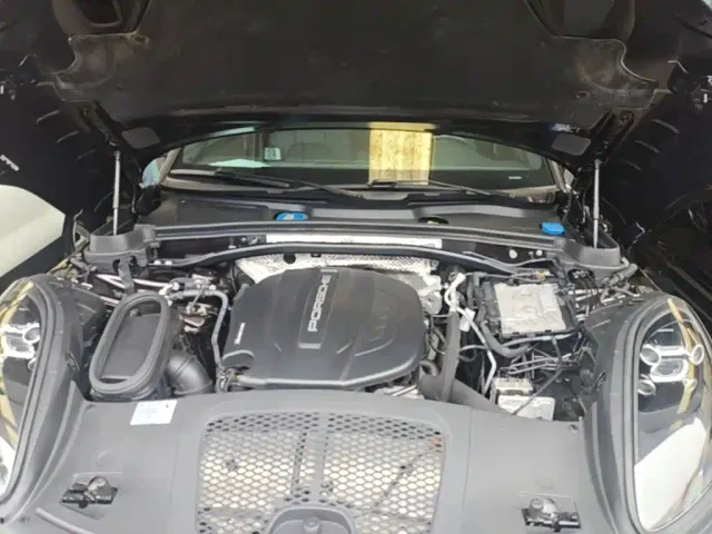 Porsche Macan — Фото автомобиля 15