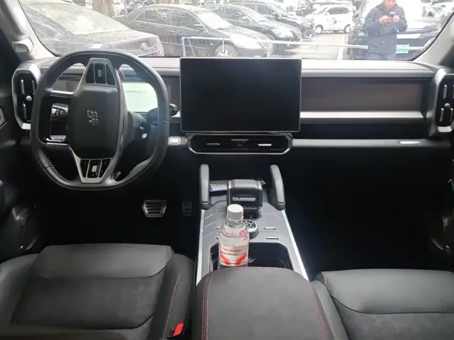 Jetour T2 — Фото автомобиля 12