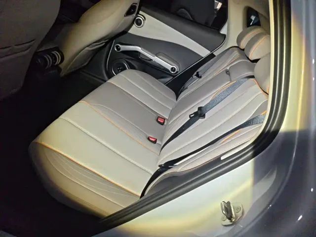 BYD Yuan PLUS — Фото автомобиля 16
