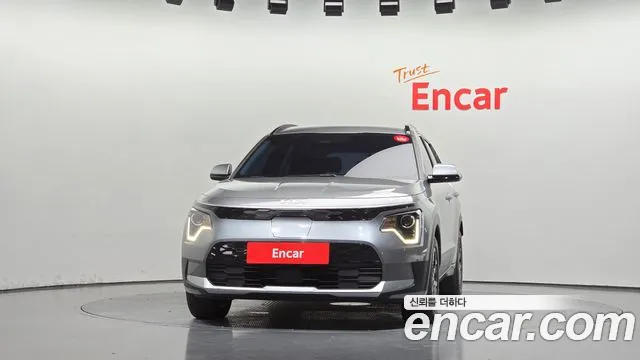 Kia Niro Niro (New) — Фото автомобиля 3