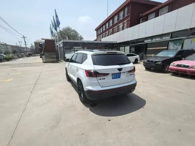 Jetta VS5 — Фото автомобиля 5