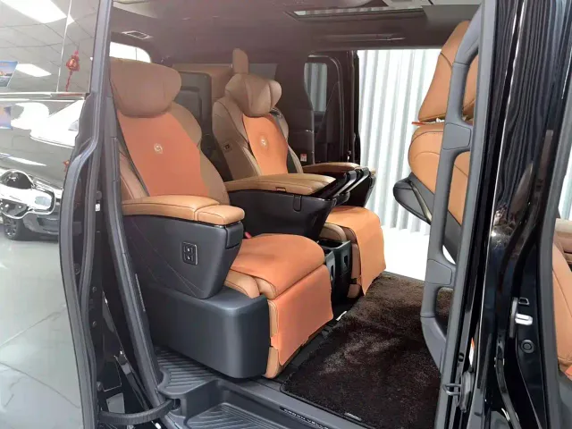 Toyota Vellfire — Фото автомобиля 10