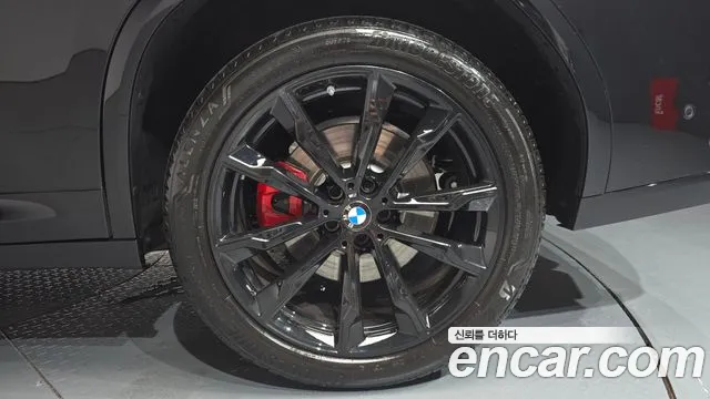 BMW X4 xDrive20i M Sport — Фото автомобиля 20