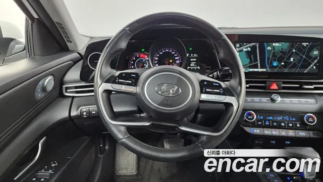 Hyundai AVANTE Avante (CN7) — Фото автомобиля 11