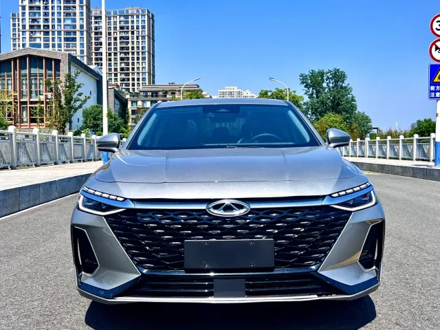 Chery Arrizo 8 — Фото автомобиля 3