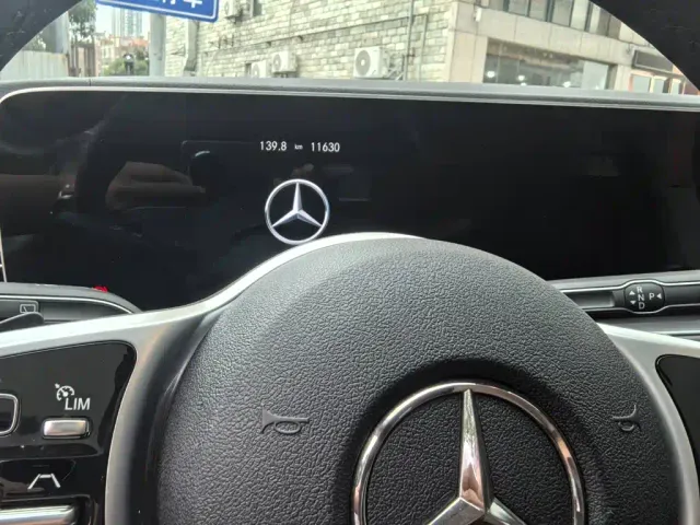 Mercedes-Benz GLE-Class — Фото автомобиля 2