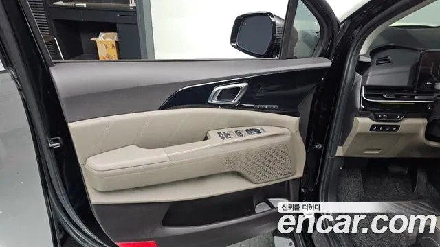 Kia Carnival 4th Gen — Фото автомобиля 13