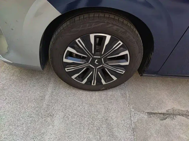 Wuling Starlight 730 — Фото автомобиля 22