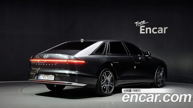Hyundai Grandeur GN7 — Фото автомобиля 2