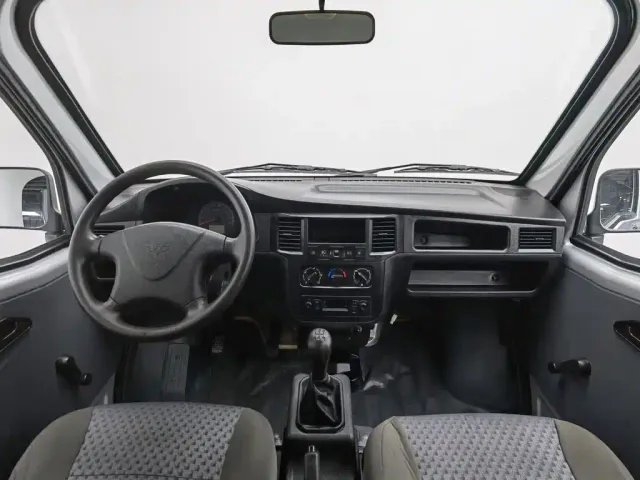 Wuling Motors Wuling Zhiguang 2020 1.2L Utility China VI LSI — Фото автомобиля 5