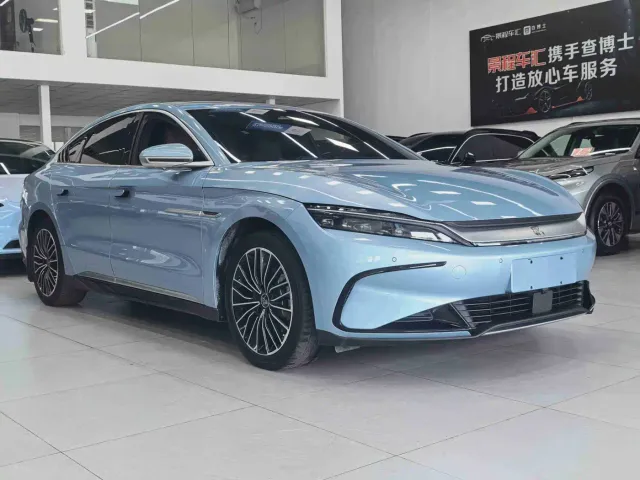 BYD Han — Фото автомобиля 3