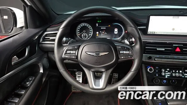 Genesis G70 Новый G70 Бензин 2.5T 2WD — Фото автомобиля 12