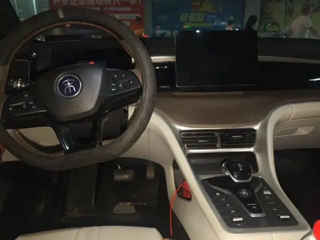 BYD Song Pro — Фото автомобиля 5