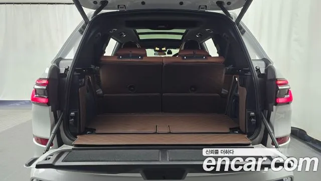 BMW X7 G07 — Фото автомобиля 23