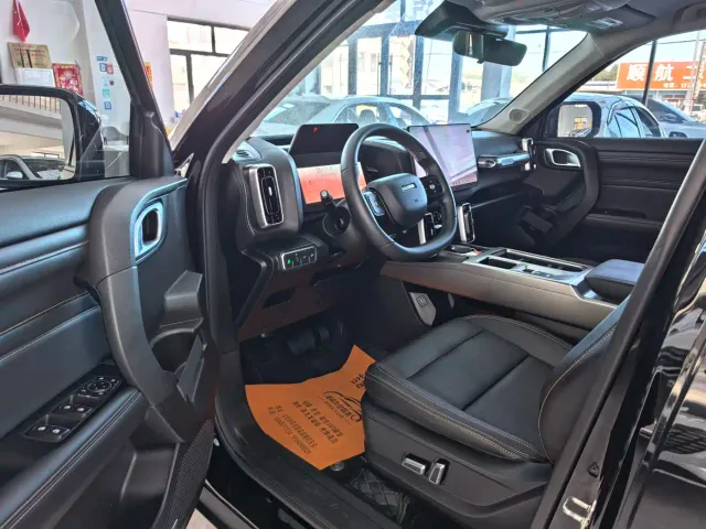 Haval Big Dog — Фото автомобиля 9