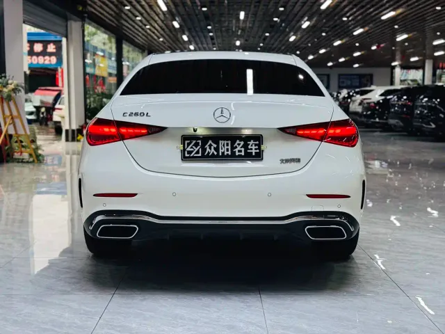 Mercedes-Benz C-Class — Фото автомобиля 19