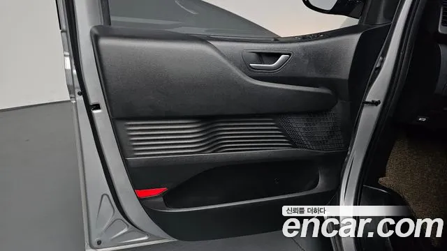 Hyundai Staria Staria Карго 3 места — Фото автомобиля 23