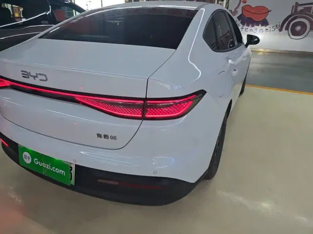 BYD Seal 05 DM-i — Фото автомобиля 7