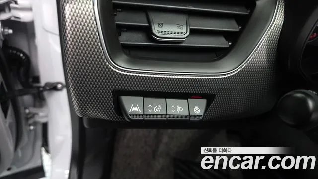 Renault-KoreaSamsung XM3 1.3 TCe RE Inspire — Фото автомобиля 17