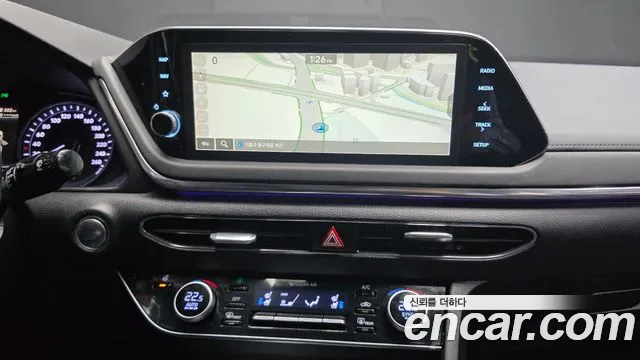 Hyundai Sonata — Фото автомобиля 15
