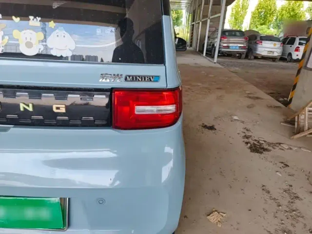 Wuling Hongguang Mini EV — Фото автомобиля 7