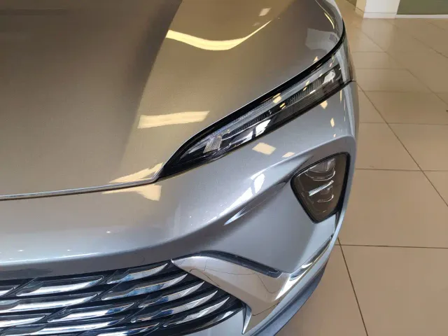 Buick Envision S — Фото автомобиля 6